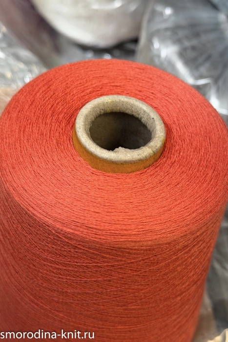 Кашемир с шёлком, art. ROYAL, Италия, Loro Piana, Состав: 70% кашемир, 30% шёлк, Метраж: 2/58 2900м/100гр., Цвет: 7250R душа Ареса (приглушённый розово-красный)