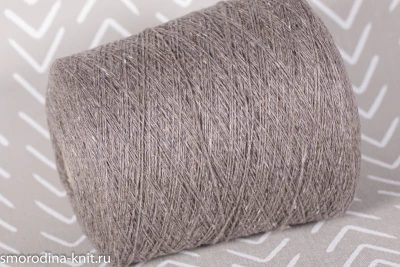 ►Кашемир, art. COARSEHAIR TWEED, Италия, Loro Piana, Состав: 100% кашемир, Метраж: 2/11 550м/100г., Цвет: 0098 бежево-серый с припыленными коричневыми, голубыми и белыми крапинками
