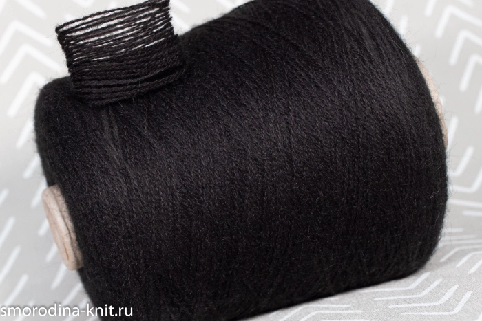 Смесовка с альпакой, art. INCAS, Италия, Lineapiu, Состав: 40% альпака, 15% меринос, 45% акрил, Метраж: 2/13 650м/100гр., Цвет: 250 вечная ночь (чёрный) 
