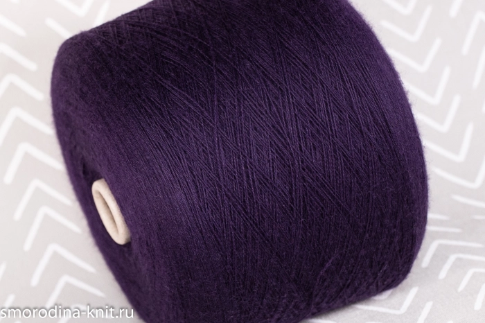 Меринос, art. CASHWOOL, Италия, Zegna Baruffa, Состав: 100% меринос, Метраж: 2/30 1500м/100гр., Цвет: 027984 аромат фиалок (тёмно-фиолетовый)