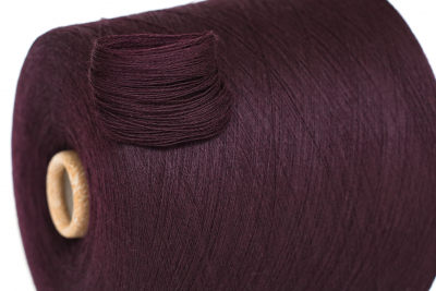 Меринос, art. CASHWOOL, Италия, Zegna Baruffa, Состав: 100% меринос, Метраж: 2/30 1500м/100гр., Цвет: 026672 сочный баклажан (тёмный баклажаново-бордовый)