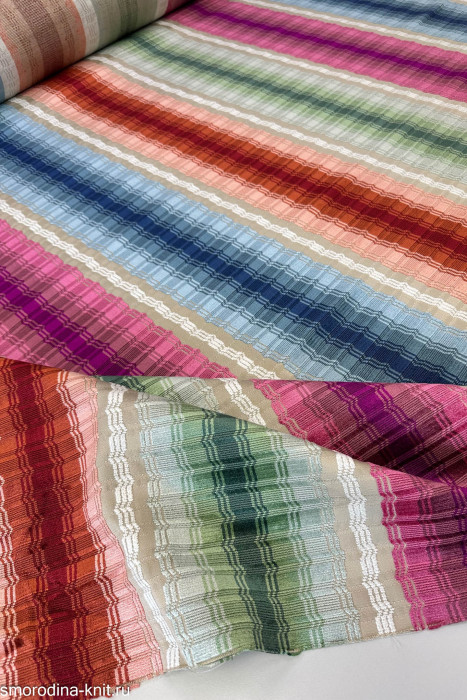 Ткань интерьерная, art. TULUM, Италия, MISSONI HOME, Состав: 100% вискоза, Ширина рулона: 135см, Цвет: 100 multicolor яркий сад