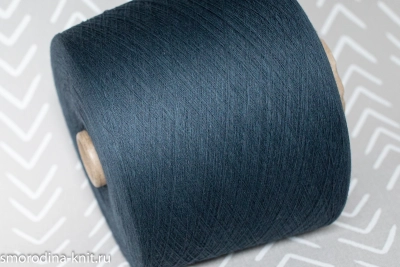 Хлопок с шёлком, art. COT ONE SILK, Италия, Loro Piana, Состав: 70% хлопок, 30% шёлк, Метраж: 4/140 3500м/100гр., Цвет: W008 Суйдзин (приглушённый пыльный синий)